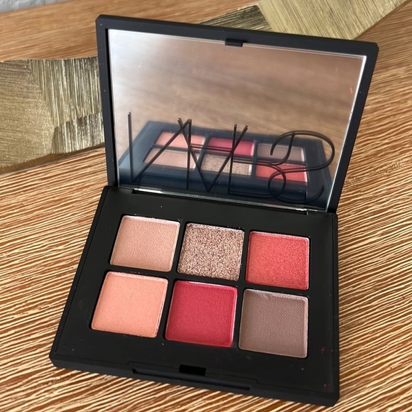NARS Other - NIB NARS Hibiscus Voyageur Eyeshadow Palette